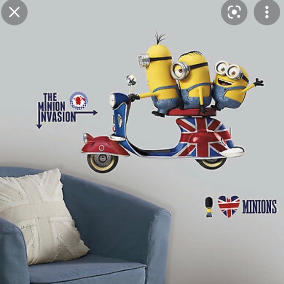 Wall Art Decals Minion Mega Pack 1 Giant + 16 large includes 117 pieces Stickers - Picture 1 of 11